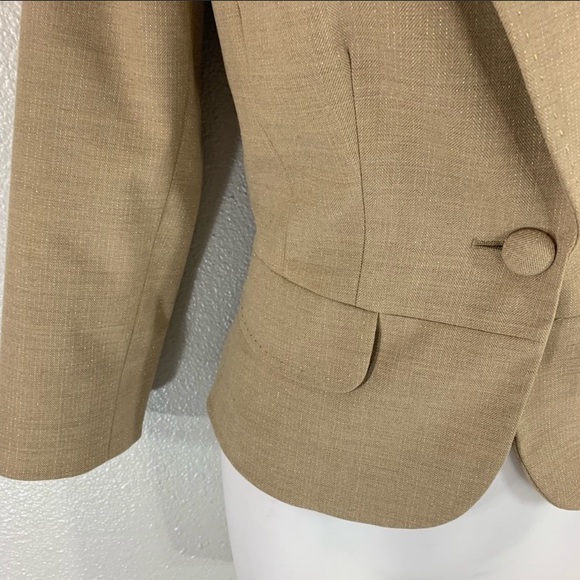 Antonio Melani natural & gold metallic blazer - Picture 2 of 7